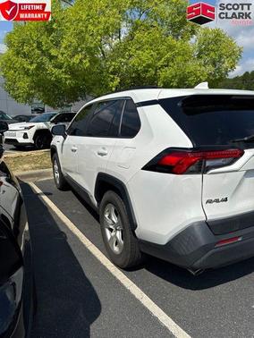 Super White 2021 Toyota RAV4 Hybrid XLE