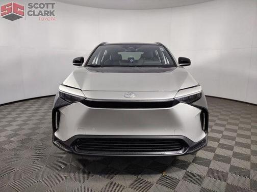 2025 Toyota bZ4X XLE