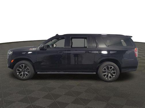 Black 2024 Chevrolet Suburban 4WD Z71