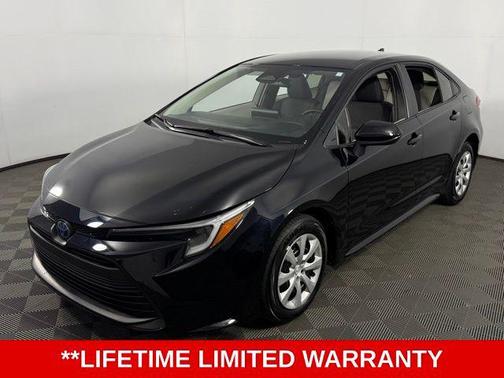 2024 Toyota Corolla Hybrid SE