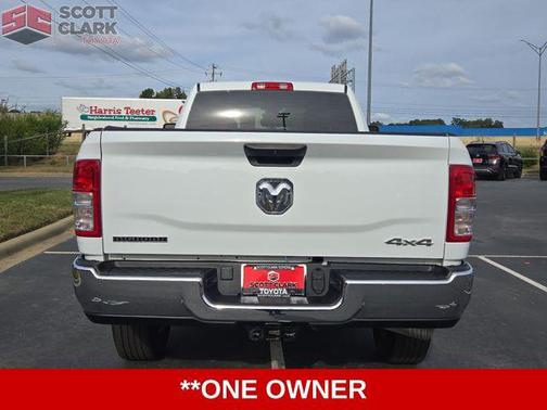 2024 RAM 3500 Big Horn Crew Cab 4x4 8' Box