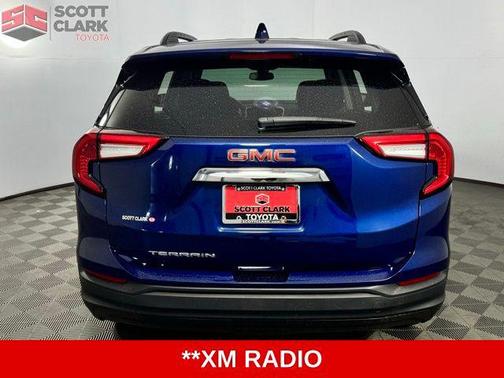 2022 GMC Terrain SLE