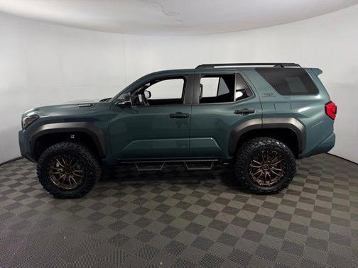 Everest 2026 Toyota 4Runner TRD Off Road Premium