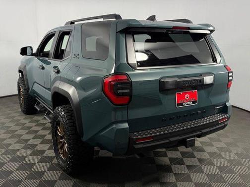 Everest 2026 Toyota 4Runner TRD Off Road Premium