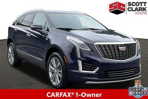 2025 Cadillac XT5 Sport