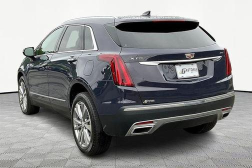 2025 Cadillac XT5 Sport