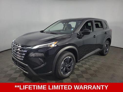 Super Black 2025 Nissan Rogue SV