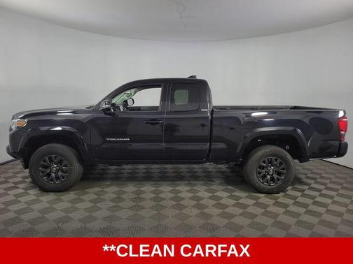 Midnight Black Metallic 2022 Toyota Tacoma SR5
