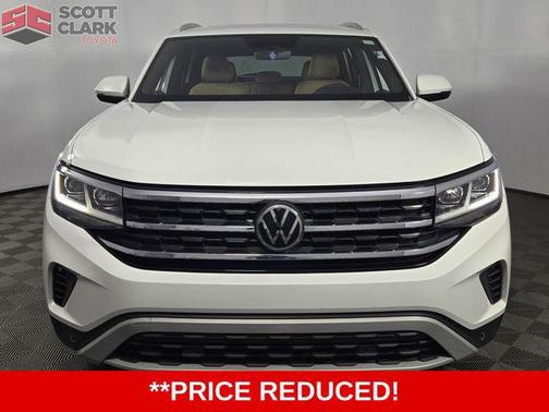 2020 Volkswagen Atlas Cross Sport 2.0T SE w/Technology 4MOTION