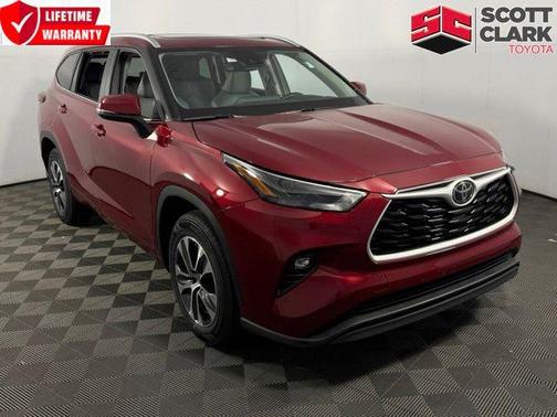 Ruby Flare Pearl 2023 Toyota Highlander XLE