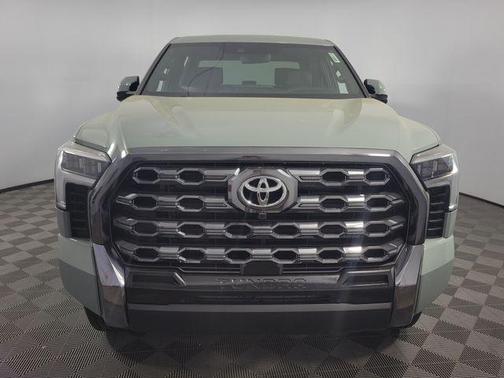 2025 Toyota Tundra Hybrid Platinum