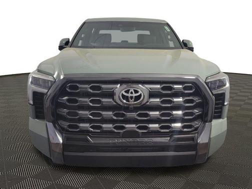 2025 Toyota Tundra Hybrid Platinum