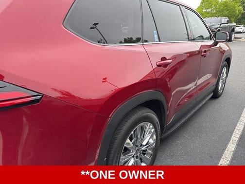 Ruby Flare Pearl 2026 Toyota Grand Highlander Platinum