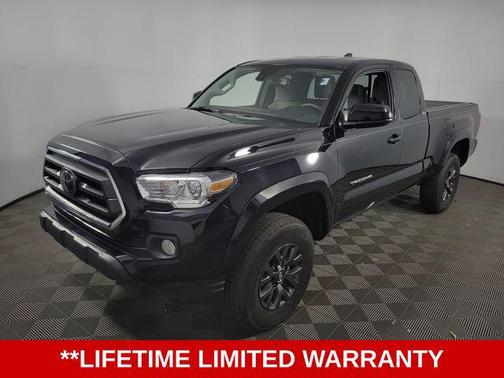 2022 Toyota Tacoma SR5