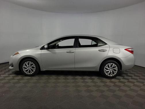 Classic Silver Metallic 2017 Toyota Corolla LE