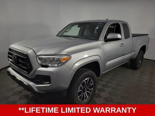 2022 Toyota Tacoma SR