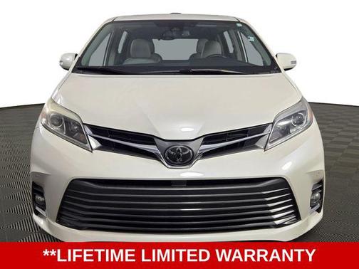 2019 Toyota Sienna Limited