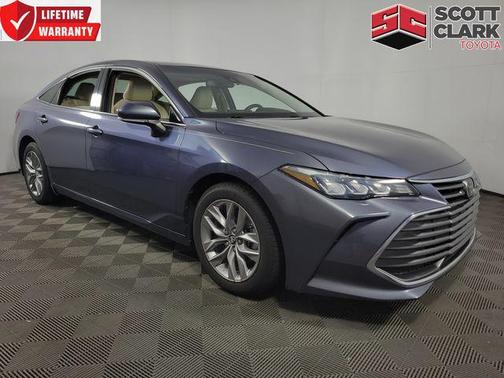 Harbor Gray Metallic 2019 Toyota Avalon XLE