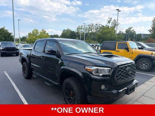 Midnight Black Metallic 2022 Toyota Tacoma TRD Sport