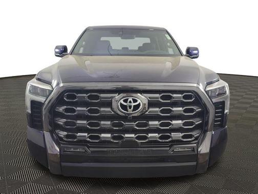 2025 Toyota Tundra Hybrid Platinum