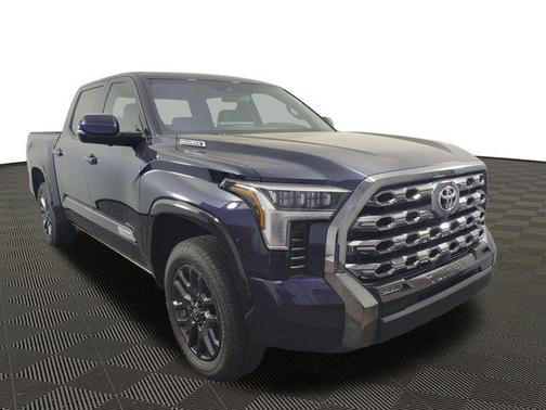2025 Toyota Tundra Hybrid Platinum