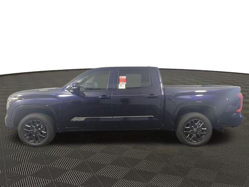2025 Toyota Tundra Hybrid Platinum