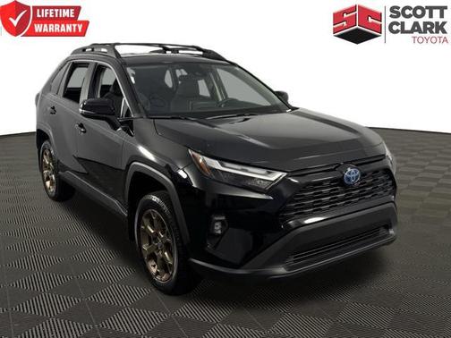 2024 Toyota RAV4 Hybrid SE