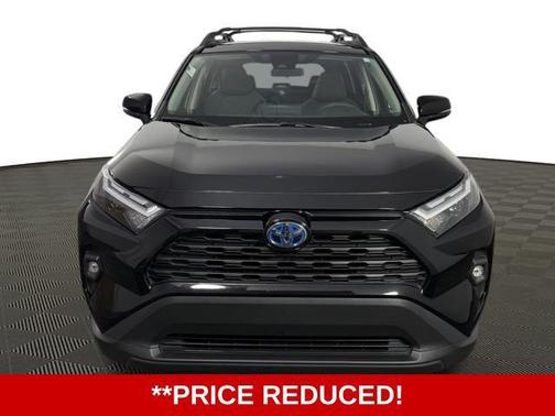 2024 Toyota RAV4 Hybrid SE