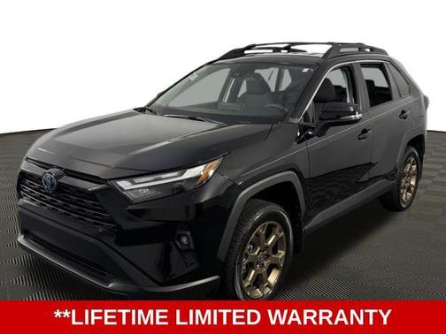 2024 Toyota RAV4 Hybrid SE