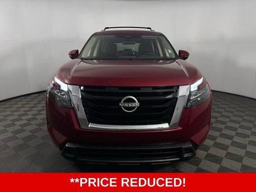 2024 Nissan Pathfinder SV 4WD