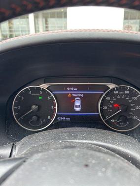 2022 Nissan Altima SR FWD