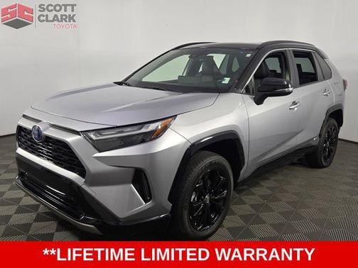 2023 Toyota RAV4 Hybrid SE