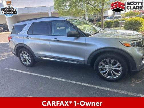 Silver Metallic 2020 Ford Explorer XLT