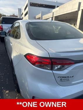 2024 Toyota Corolla Hybrid SE