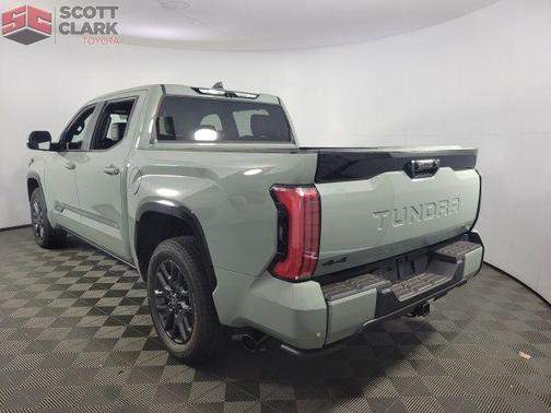 2025 Toyota Tundra Hybrid Platinum