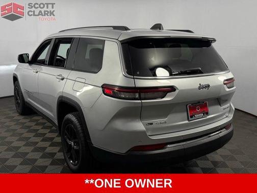 2021 Jeep Grand Cherokee L Laredo
