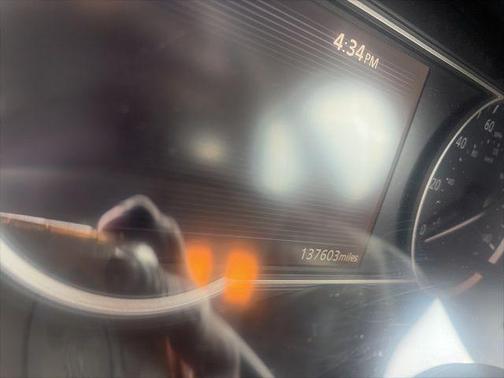 Deep Blue Pearl 2019 Nissan Kicks SR