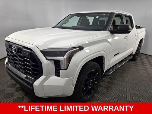 Ice Cap 2024 Toyota Tundra SR5