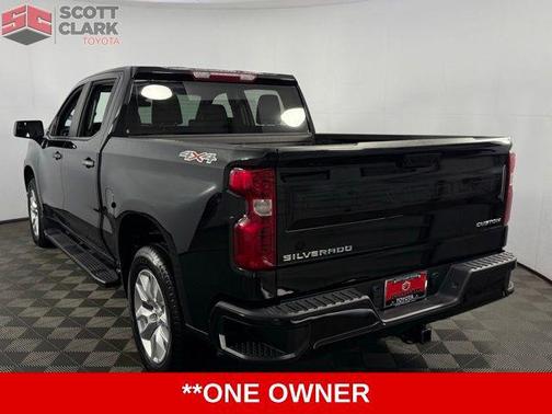 2022 Chevrolet Silverado 1500 Custom
