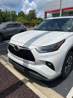 2024 Toyota Highlander XLE