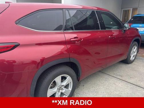 2020 Toyota Highlander LE