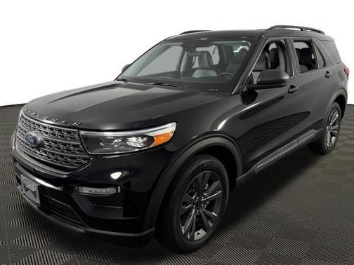 Agate Black Metallic 2021 Ford Explorer XLT