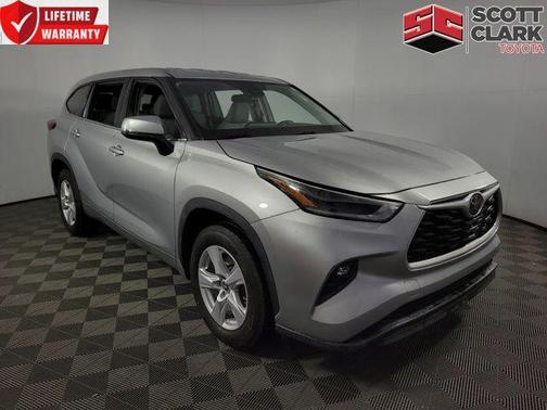 2021 Toyota Highlander LE