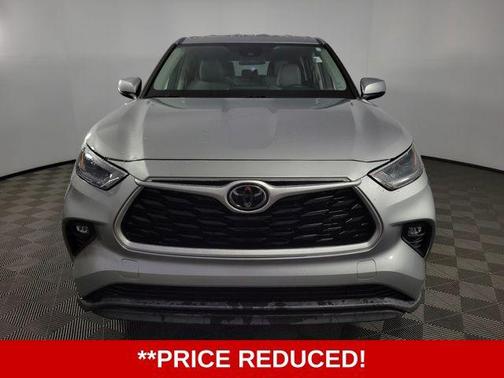 2021 Toyota Highlander LE