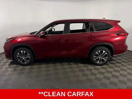 Ruby Flare Pearl 2023 Toyota Highlander XLE