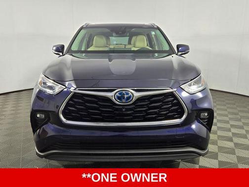 2021 Toyota Highlander Hybrid Limited