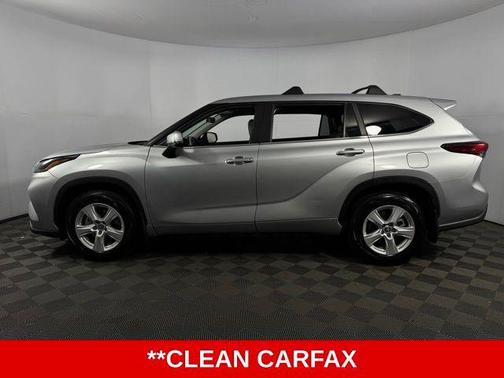 2023 Toyota Highlander LE