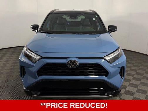 2025 Toyota RAV4 Hybrid SE