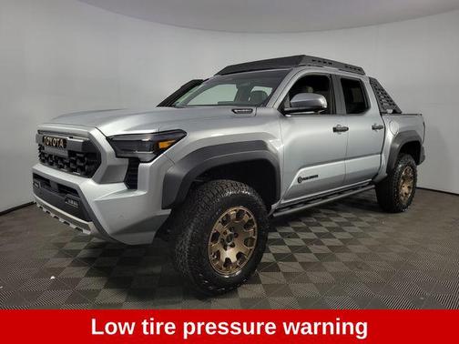 2025 Toyota Tacoma Hybrid Trailhunter