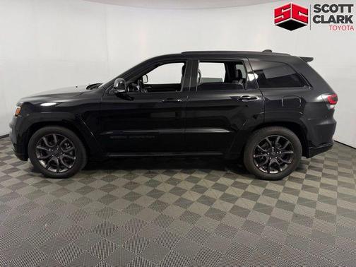 Diamond Black Crystal Pearlcoat 2021 Jeep Grand Cherokee High Altitude